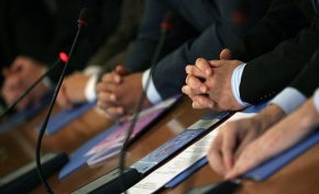    Националният съвет за тристранно сътрудничество