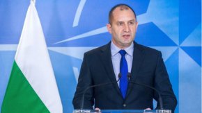 
Премиерът Николай Денков, а не президентът Румен Радев ще представлява и води делегацията на България на срещата на върха на НАТО във Вилнюс на 11-12 юли, реши МС.