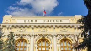 
Канада неотдавна прие законодателство, което й позволява да конфискува и преследва конфискация на активи, обект на санкции срещу Русия, като вече взе повече от 26 млн. долара от Granite Capital Holdings, който е собственост на санкционирания руски олигарх Роман Абрамович, както и самолет Антонов 124.

 