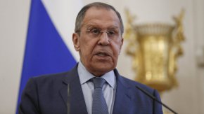 

В същото време украинската страна цели на първо място разрушаването на чисто граждански обекти, добави руският външен министър.
