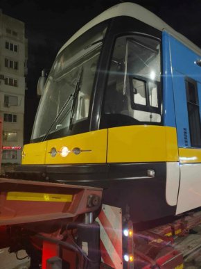 120 са електрическите автобуси.
