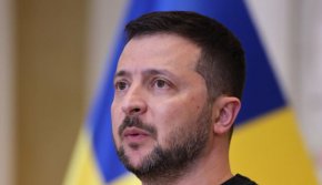 
Борисов благодари на Зеленски и за това, че се е срещнал с опозиционните партии ДПС и ИТН, които също им помагали за декларацията. На срещата снощи бяха и Мустафа Карадайъ и Тошко Йорданов.