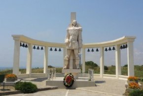 13-те камбани от мемориала на нос Калиакра 