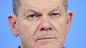 Неотдавнашната среща на високо равнище за Украйна в Джеда беше "много специално" събитие, заяви немският канцлер Олаф Шолц и призова за повече дипломатически усилия за прекратяване на продължаващия конфликт между Москва и Киев.