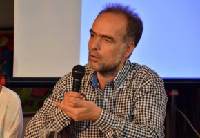 Няма друго министерство толкова отдалечило се от целите с които е създадено, колкото МОСВ.
Пълно безхаберие цари там".