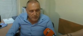 
18-годишното момиче беше пребито и нарязано с макетен нож в края на юни. По случая е задържан 26- годишният Георги Николаев.
