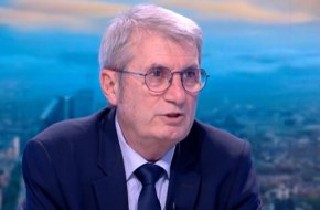 За мен беше очаквана реакцията на г-н Емин да си подаде оставката. 