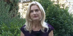 “Трябва да се закупят нови уреди и след това се възстановява сумата. Ще наредя проверка, която да установи причините за наводненията по отношение на водосборните потоци, дали има нарушение на регулацията. Вероятно около 3 месеца ще са нужни да се определи кой носи отговорност”, посочи той.
