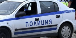 
Очаква се около обяд областната полиция и окръжната прокуратура да дадат подробности за случая. 
