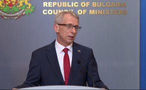 
Премиерът Николай Денков се обърна към протестиращите енергетици и миньори
