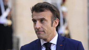 В неделя Wall Street Journal съобщи, че ирански служители са помогнали на Хамас да извърши атаката в събота, при която бяха убити 900 израелци и 2400 бяха ранени. Междувременно в резултат на ответните мерки на Израел в ивицата Газа са загинали 704 души, а 3900 са ранени.
