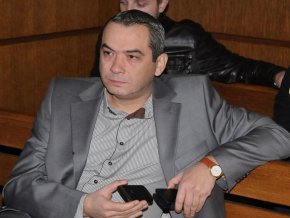 Петьо Петров, по-известен като Пепи Еврото
