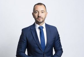    Антон Хекимян