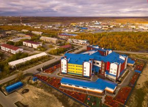 Москва и богатите на природни ресурси Ханти-Мансийски и Ямало-Ненецки автономен окръг в Урал са начело на класацията на 35-те най-силни руски региона по отношение на икономическото развитие, показва проучване, базирано на данни от руската данъчна служба и статистическата агенция Росстат.  