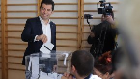   Гласувах улицата на един приятел да бъде ремонтирана: Петков