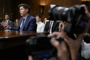С пускането на ChatGPT на OpenAI в края на миналата година 38-годишният Олтман за една нощ се превърна в плакатното дете на новата група инструменти за изкуствен интелект, които могат да генерират изображения и текстове в отговор на подкани от потребителя - технология, наречена генеративен изкуствен интелект.
