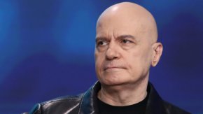 “Бъдещето на България зависи от това кой избор ще направим – дали ще следваме примера на нашите будители, или примера на Бай Ганьо и Андрешко.” Край на цитата.