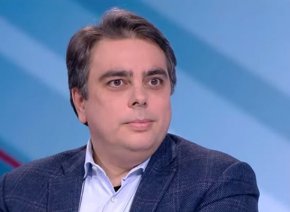 Президентът Румен Радев "не е в час с политическите процеси в страната"
