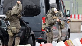 Специални части на летището в Хамбург