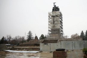 Паметникът на Съветската армия 