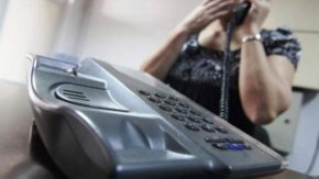 
    "Това е престъпление е с дистанционен характер - всичко се извършва по телефона. Разговорите, които се провеждат са от румънски мобилни оператори.