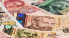 Депутатите решиха, че през 2024 размерът на месечните помощи за отглеждане 