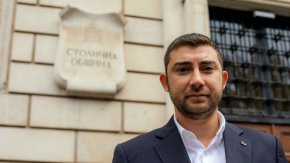 

Очаква се от ГЕРБ-СДС да присъстват на разговорите, които започват в 10 ч.