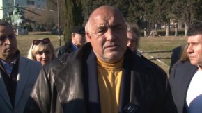   По думите му шансът проходът „Хаинбоаз” да бъде разширен и пътят Русе-Велико Търново да бъде изграден е над 90%. Планира се изграждането и на още един мост над река Дунав.

 