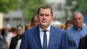 Основна месечна заплата от 5900 лева за кмета Станислав Владимиров 