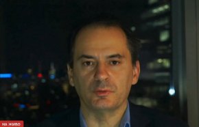 Новогодишните атаки на Русия в Украйна са специална демонстрация за психологически натиск. Същото се случи и преди година в първите часове на 2023 г. Целта е Путин да покаже на собственото си население, че нищо не може да го спре. За него е важно да покаже, че границите са прекрачени, което се случи и с вътрешнополитическите репресии. Имаше поне три опита за отравяне на руски журналисти. За Путин е важно да изглежда жесток. Това каза журналистът Христо Грозев в ефира на „Здравей, България“.
