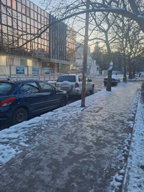 305 потрошени за 2 дни на ледените пързалки на кмета