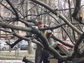 
Ще продължа да полагам усилия за  този дом, за да бъде още по-приветлив  за обитателите му", показа депутатът от ГЕРБ и еврошампион по борба Даниел Александров.