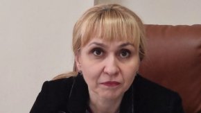 
Ковачева е изпратила препоръката до здравния министър, председателя на ресорната парламентарна комисия  и ръководителя на Българския лекарски съюз.

 