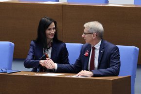 Преговорите започват в 10:00 часа в събота.