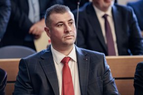 Станислав Младенов