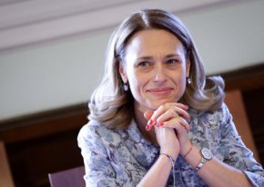 Административният съд в София отмени заповедта на председателя на парламента Росен Желязков за уволнението на бившия депутат от ИТН Ива Митева.