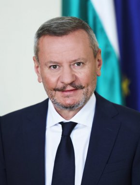 

След церемонията е предвидена кратка разходка из Старинен град Несебър.