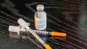 

Износът на инсулини и детски антибиотици беше забранен от началото на ноември миналата година, като периодично се издава заповед за удължаването на забраната.

