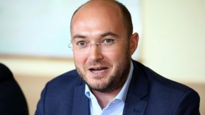 
Това написа в профила си във Фейсбук бившият председател на СОС и настоящ общински съветник от ГЕРБ-СДС Георги Георгиев.