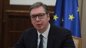 
Остава малко време за приключване на конфликта в Украйна, който рискува да излезе извън контрол и да предизвика глобална война, предупреди сръбският президент Александър Вучич.