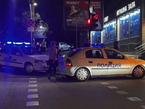 Уволниха пияния полицай от ОДМВР – В. Търново, който предизвика катастрофа с кола с майка с дете.
