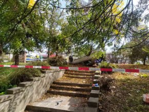 Пешеходец загина на тротоара при катастрофа на бул. Владимир Вазов в София