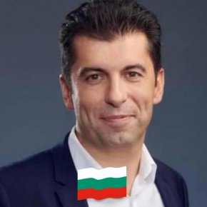 Петков си дава имунитета на Сарафов