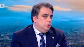 Пълни глупости - един голям фарс: Ас. Василев за ареста на сътрудника му