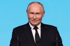 Украйна няма да издържи и месец, ако парите и боеприпасите свършат: Путин 