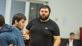 Класическата ни борба остава без треньор 