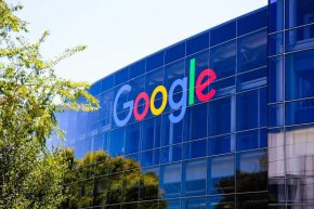 Китай ще разследва Google