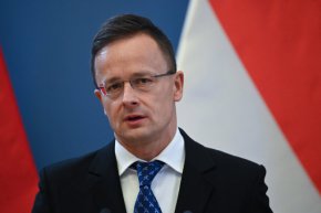 Няма място за подпалвачите на война от ЕС на преговорите за Украйна: Сиярто