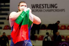 Георги Иванов отново ликува с европейската титла до 23 г. 