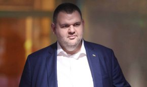 Шашмата Величие да влезе в НС е готвена от много дълго: Пеевски
